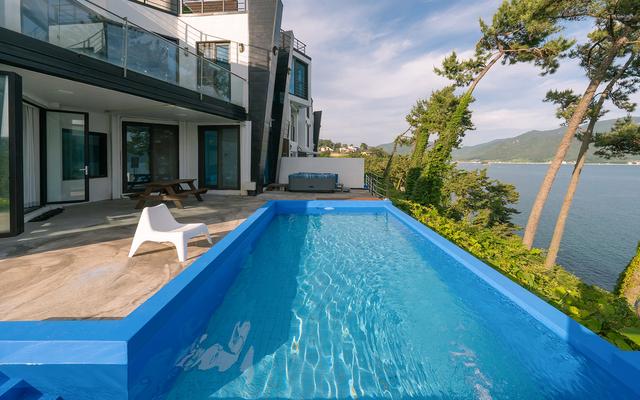 남해 오션클럽풀빌라