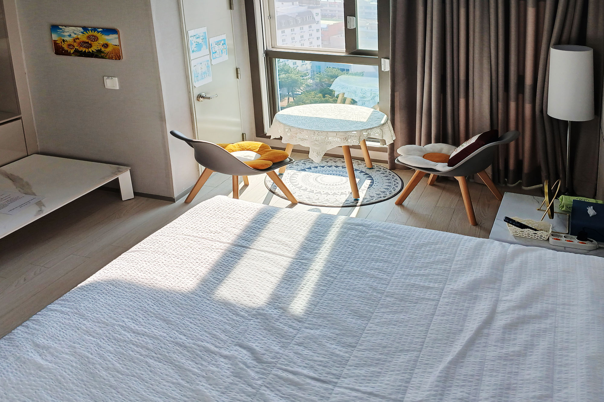 room detail thumbnail 0