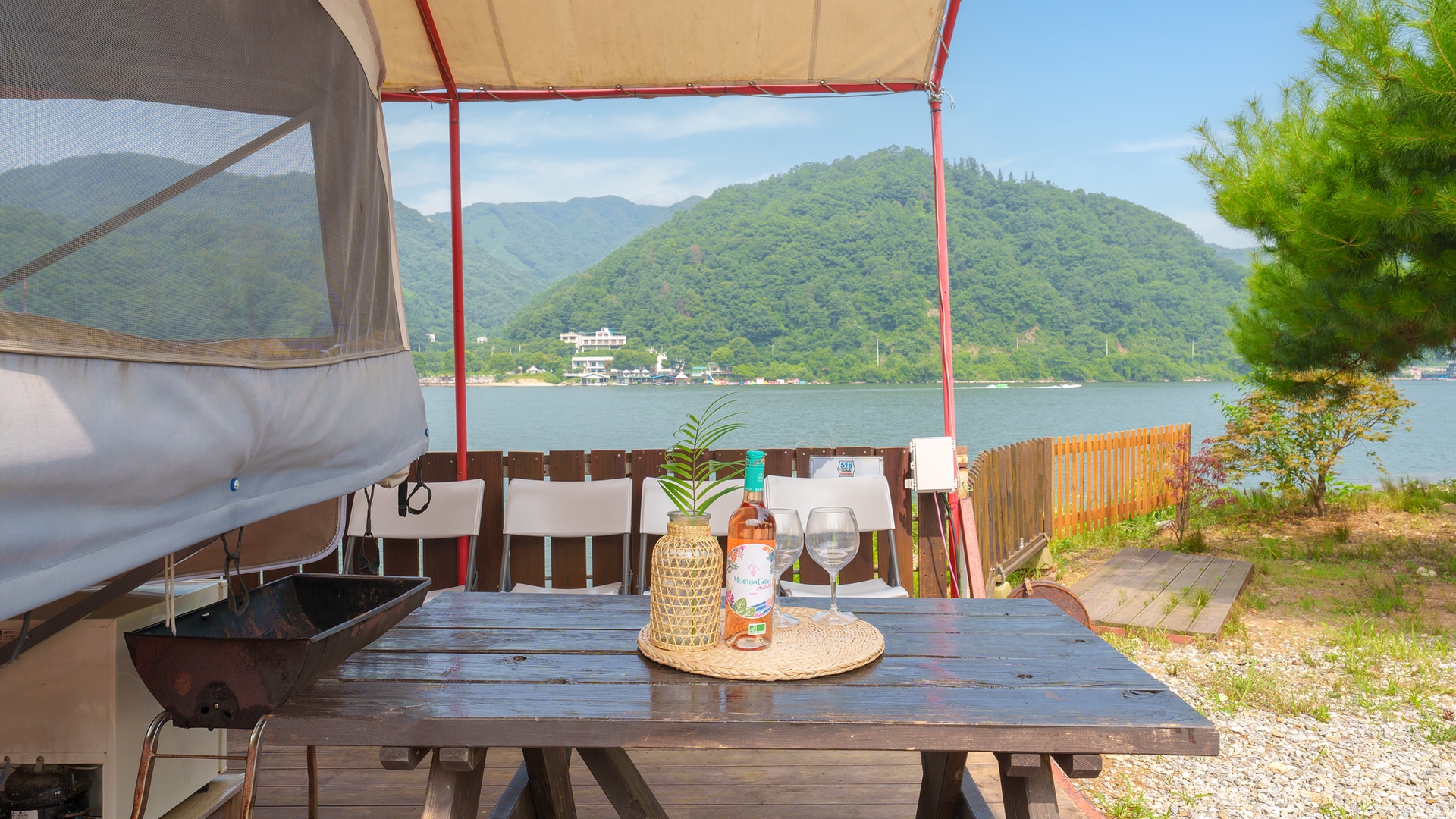 트레일러(리버뷰, 30561)