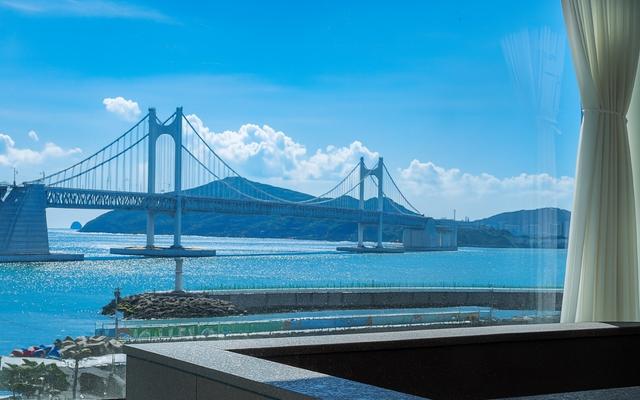 부산 빌라드브릿지펜션