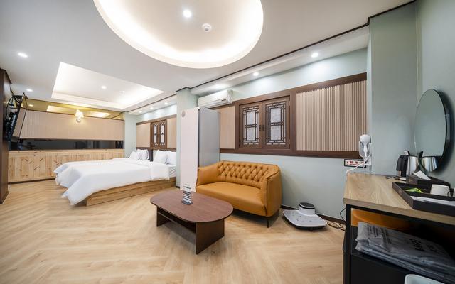 서산 허앤장 한옥호텔 호수공원점