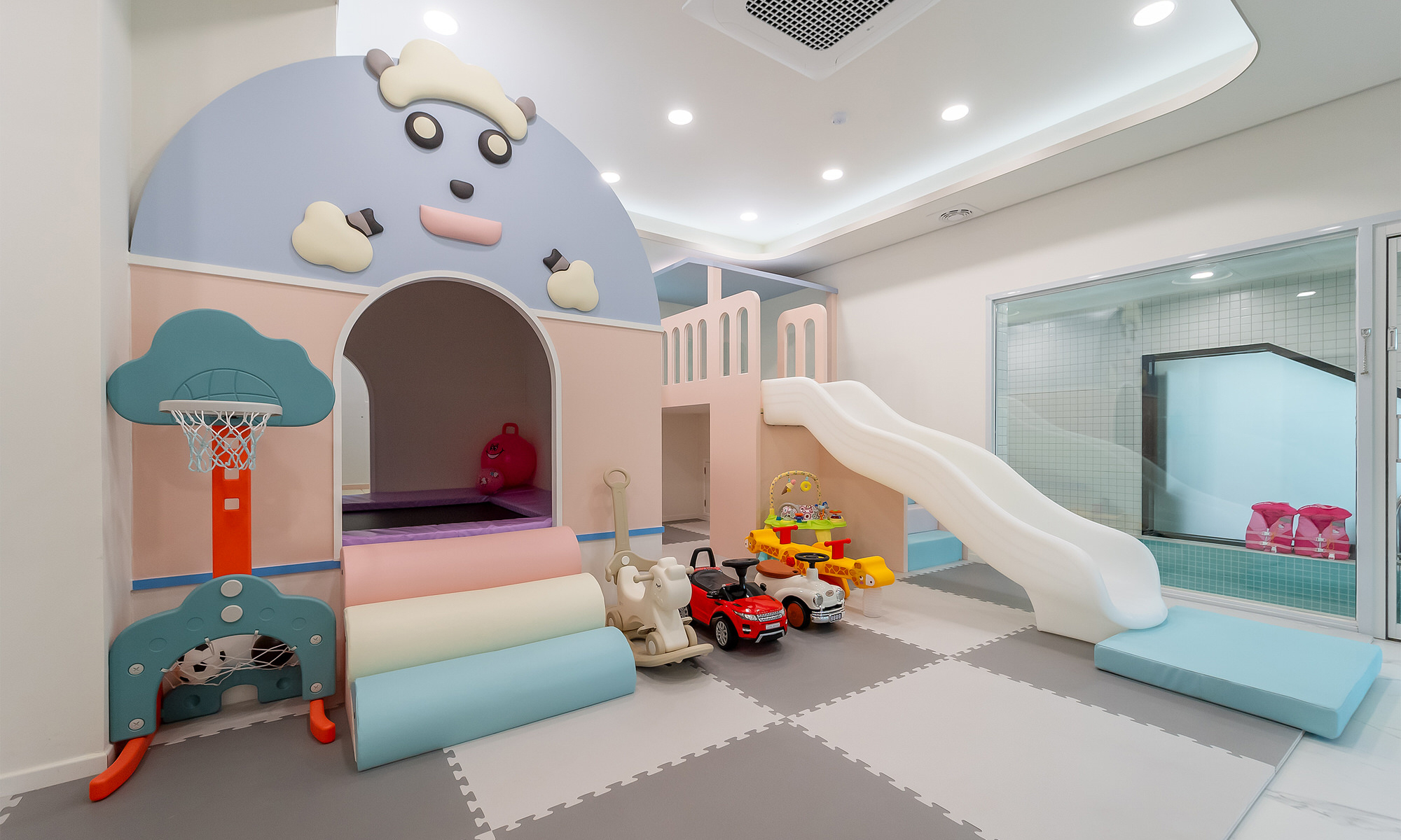 꼬모 B102 (투룸,거실1,욕실2)