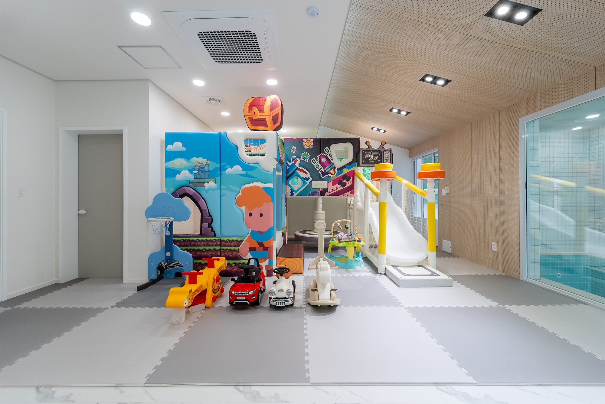 꼬모 B204 (투룸,거실1,욕실2)