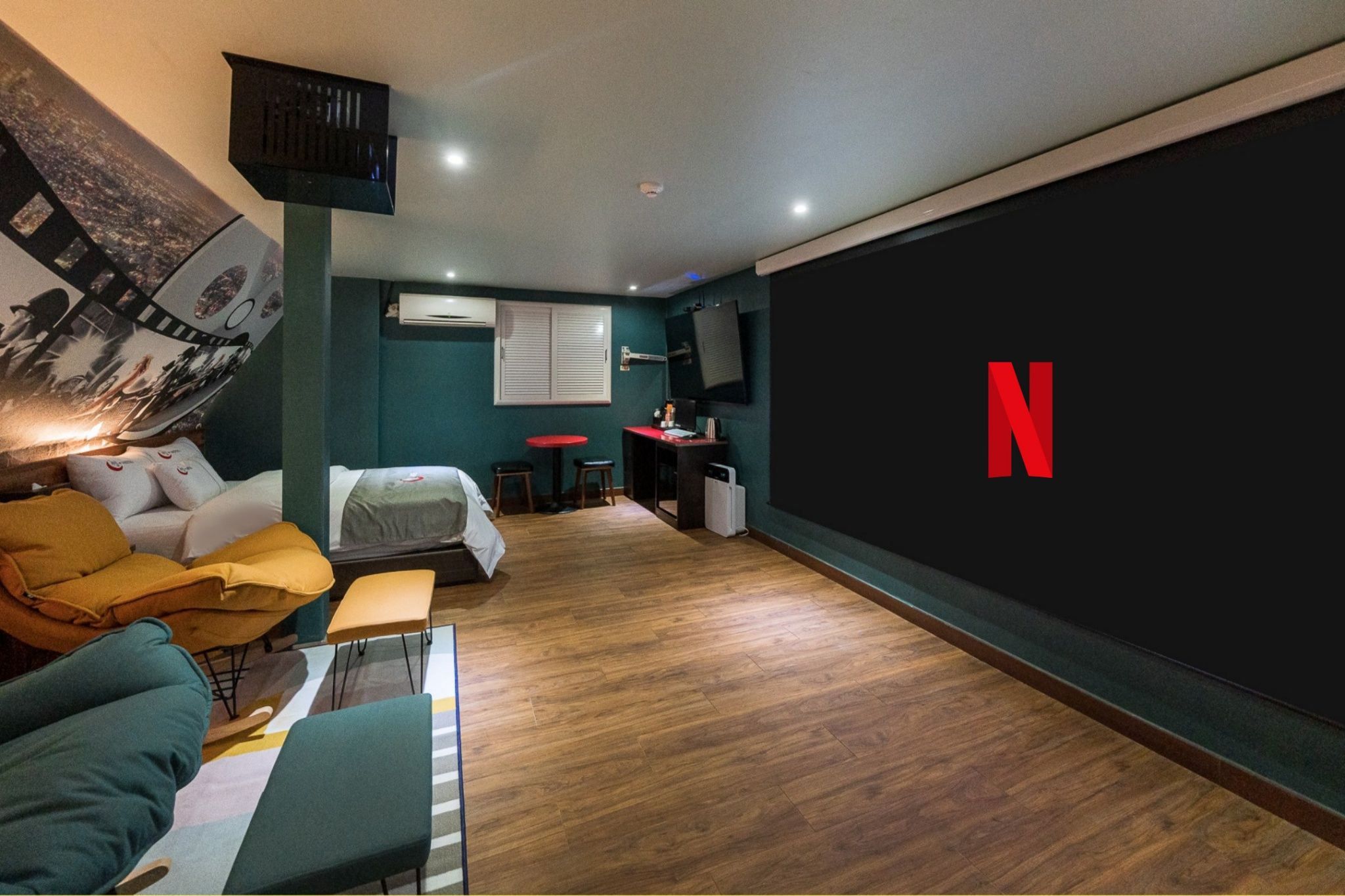 room detail thumbnail 0