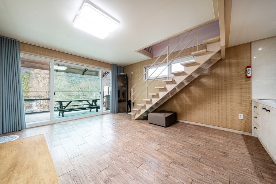 단양 피플스토리펜션 썸네일4