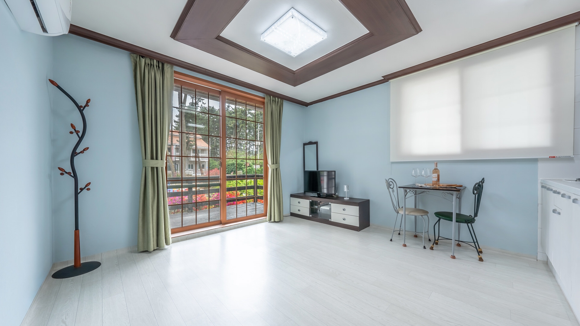 태안 몽산포랑바다랑펜션 썸네일3