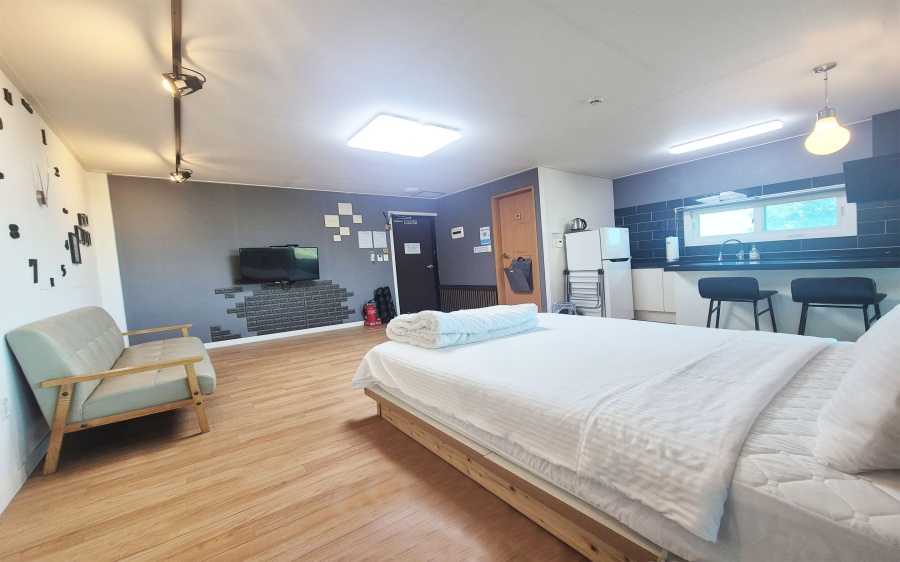 서귀포 제주다모르펜션 썸네일3