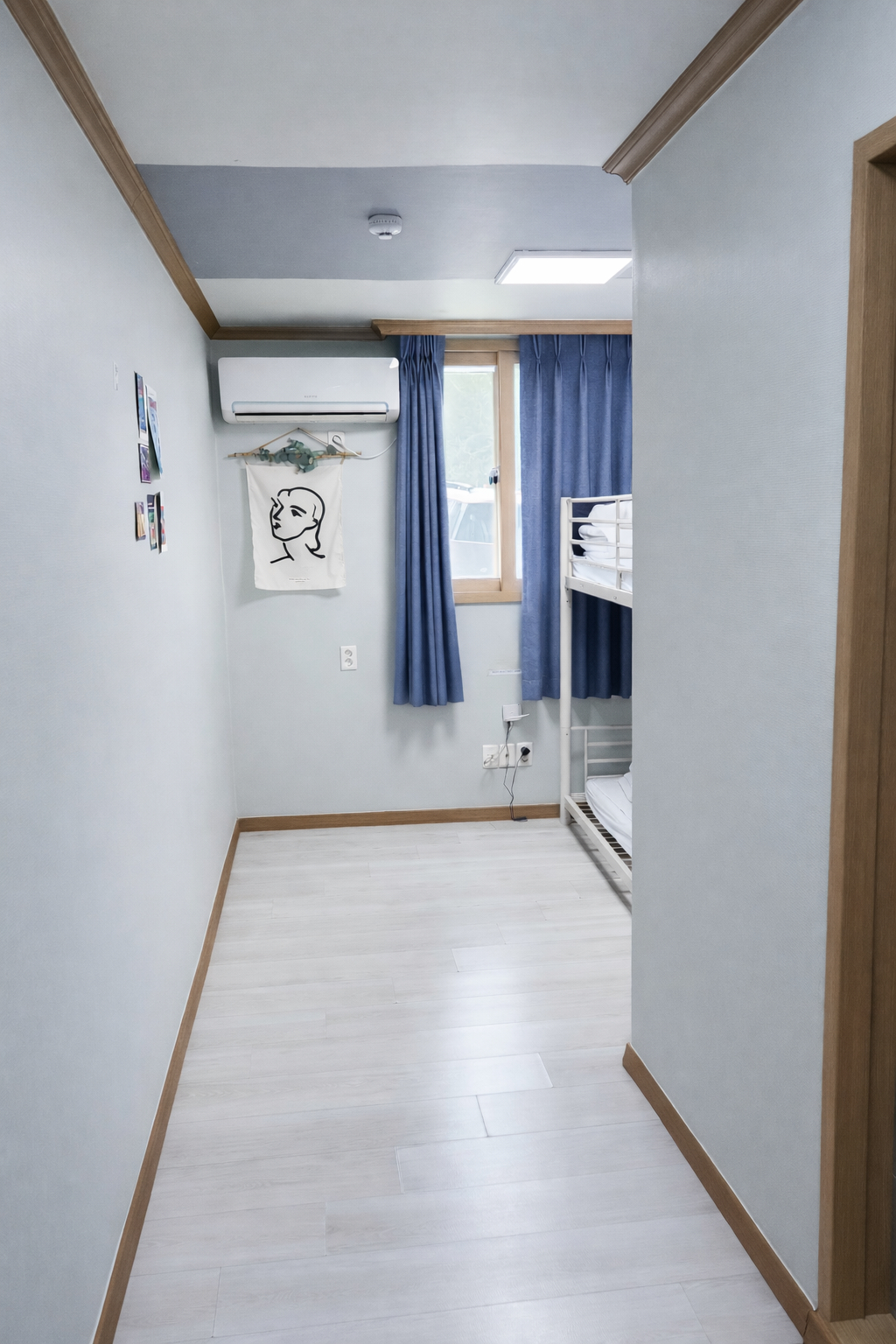 https://yaimg.yanolja.com/v5/2026/03/15/05/69b63fbdbe08c0.27872552.jpg