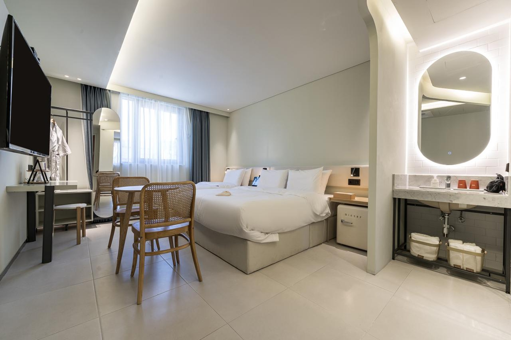 부산 대연동 뮤트 호텔 썸네일4