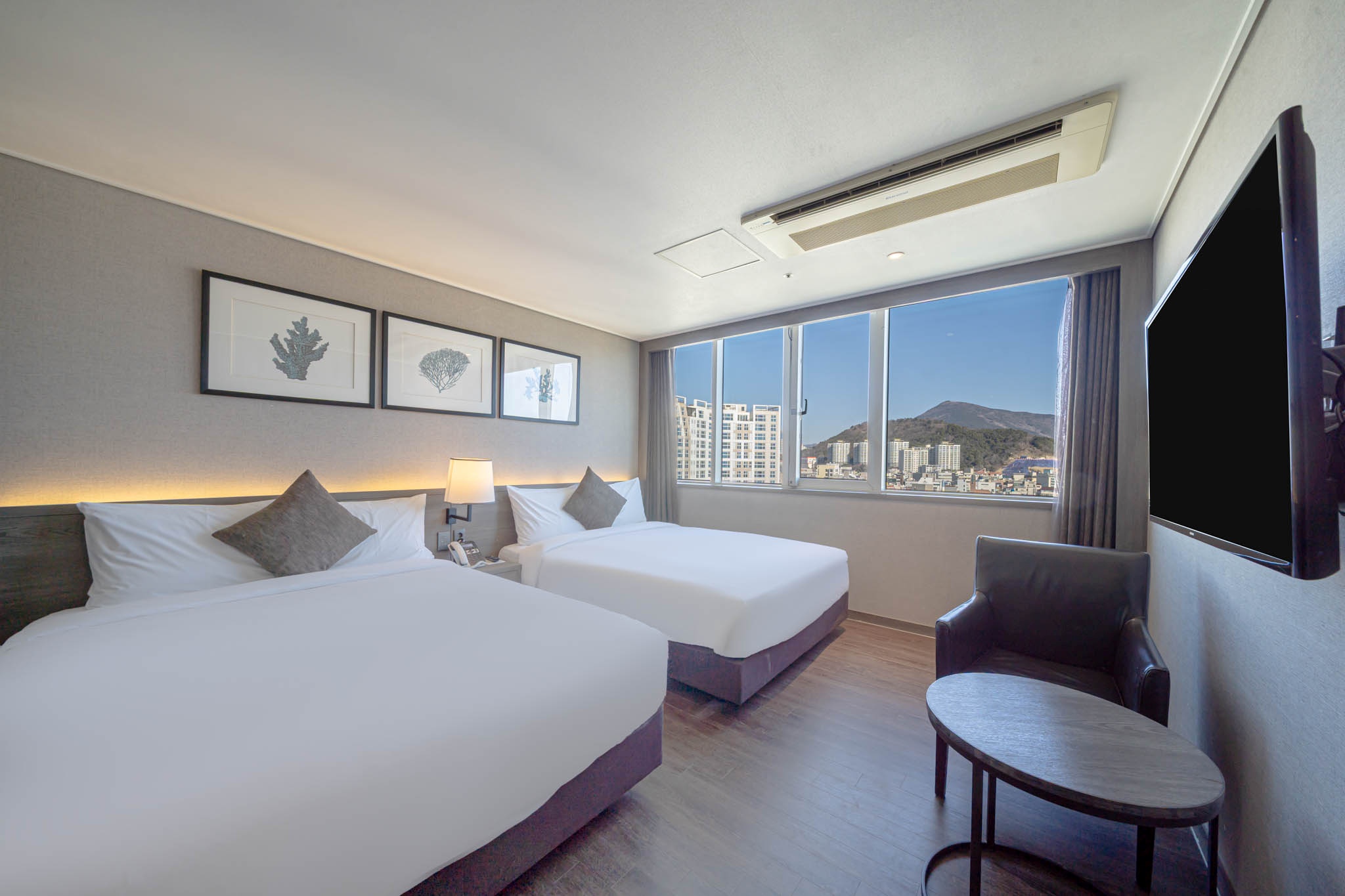 디럭스 트윈 시티뷰 - 2더블(모닝뷔페 1인)