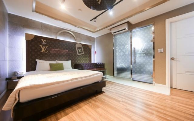 대구 두산동 폭스