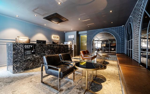 속초 Moyen Hotel (모옌)