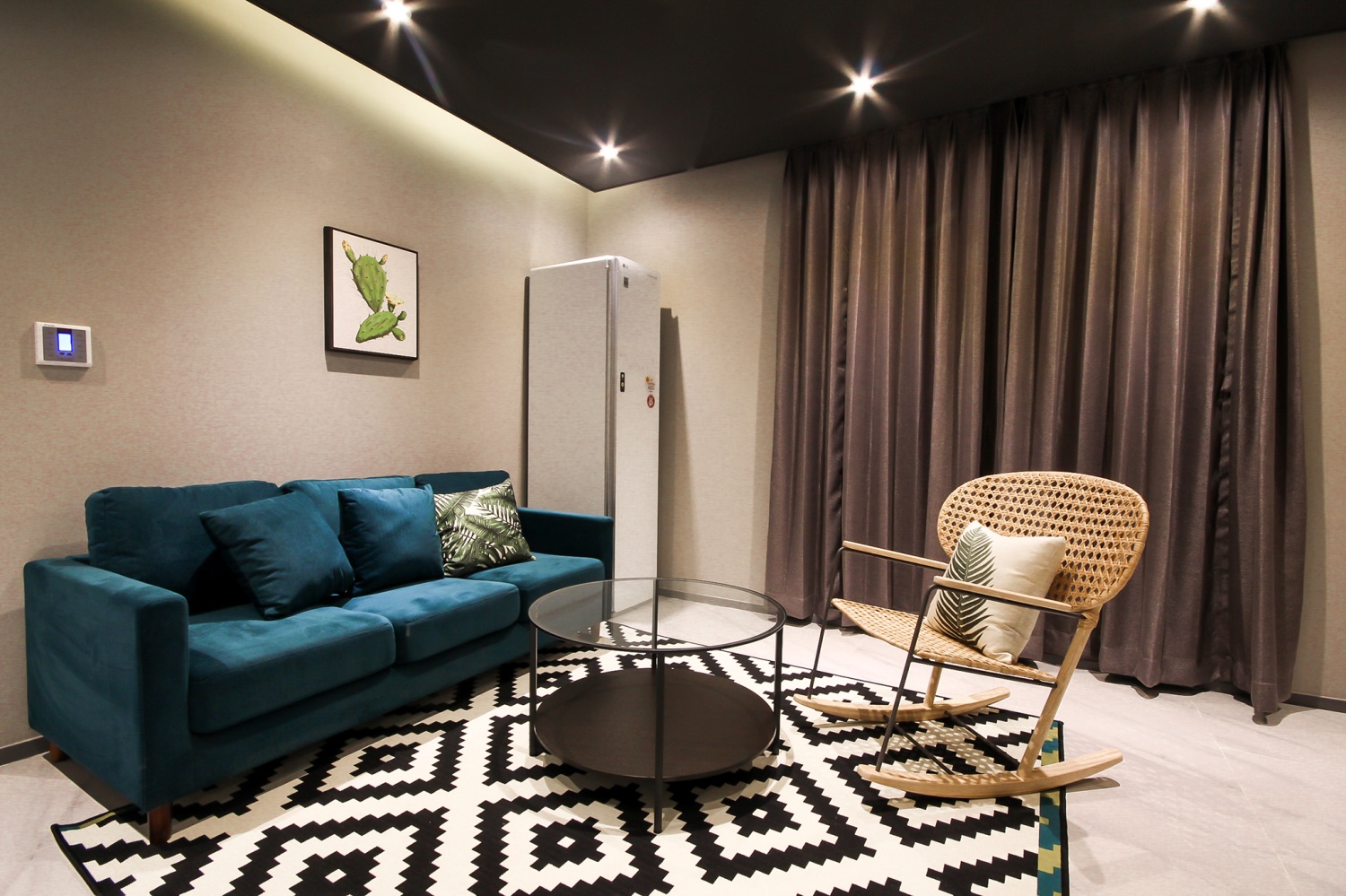 room detail thumbnail 0