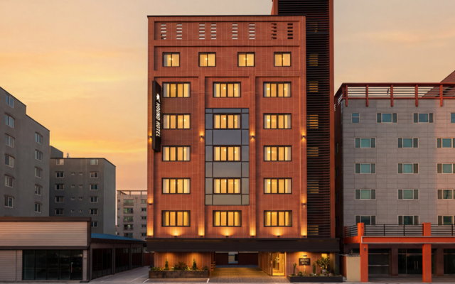 통영 하운드 호텔 통영죽림신도시