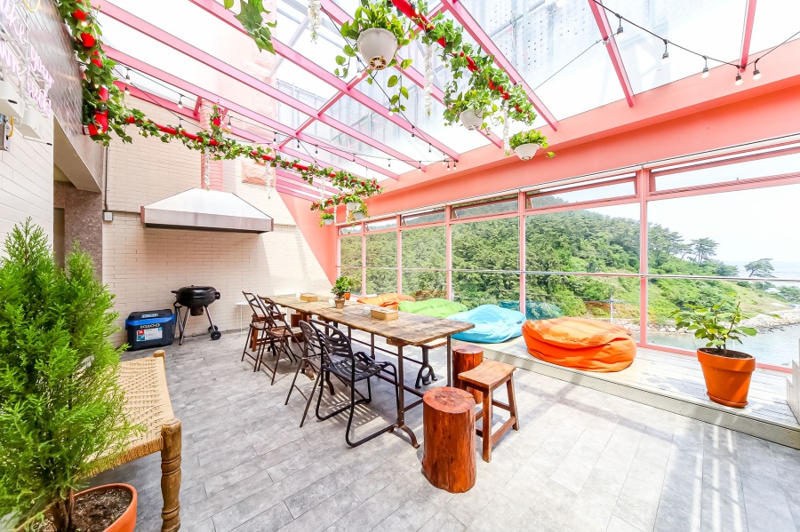 풀빌라 팬트하우스 4계절 온수풀 - 사용 (입실일 3일 전 취소 불가)(4계절온수풀/온수17시부터가능, 100평단독풀빌라바베큐)