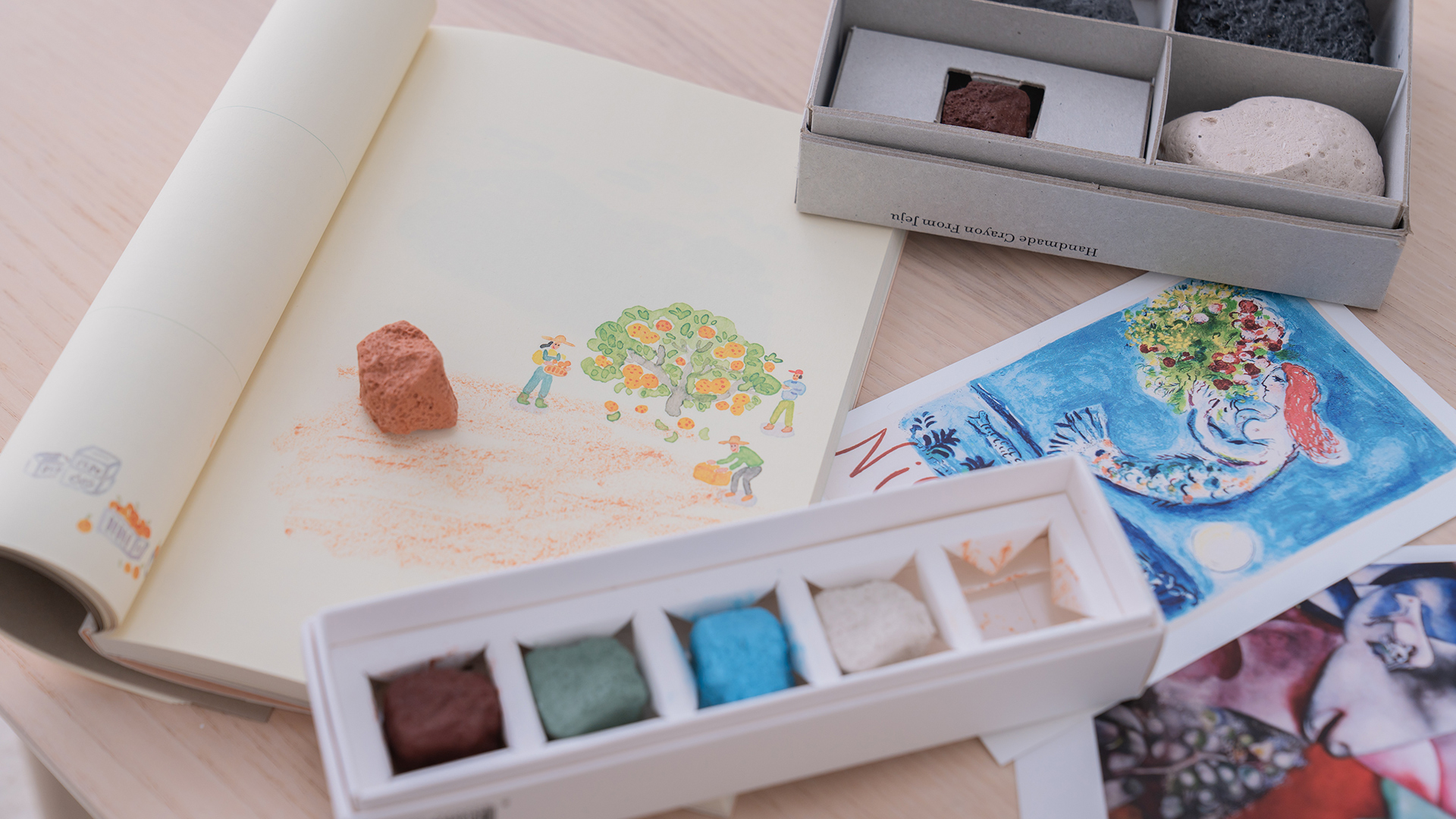 room detail thumbnail 2