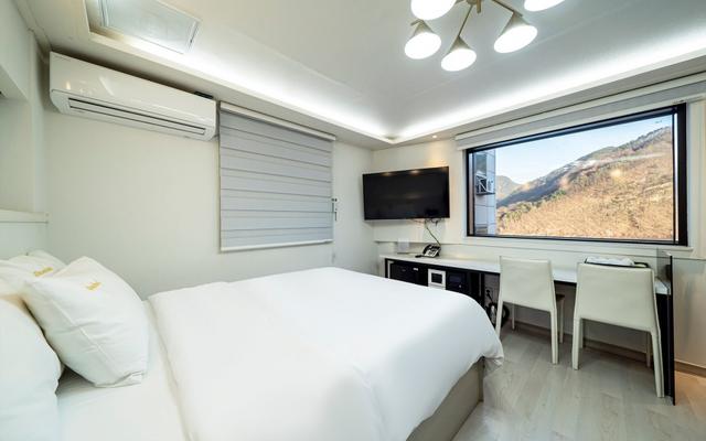 단양 호텔 더즌