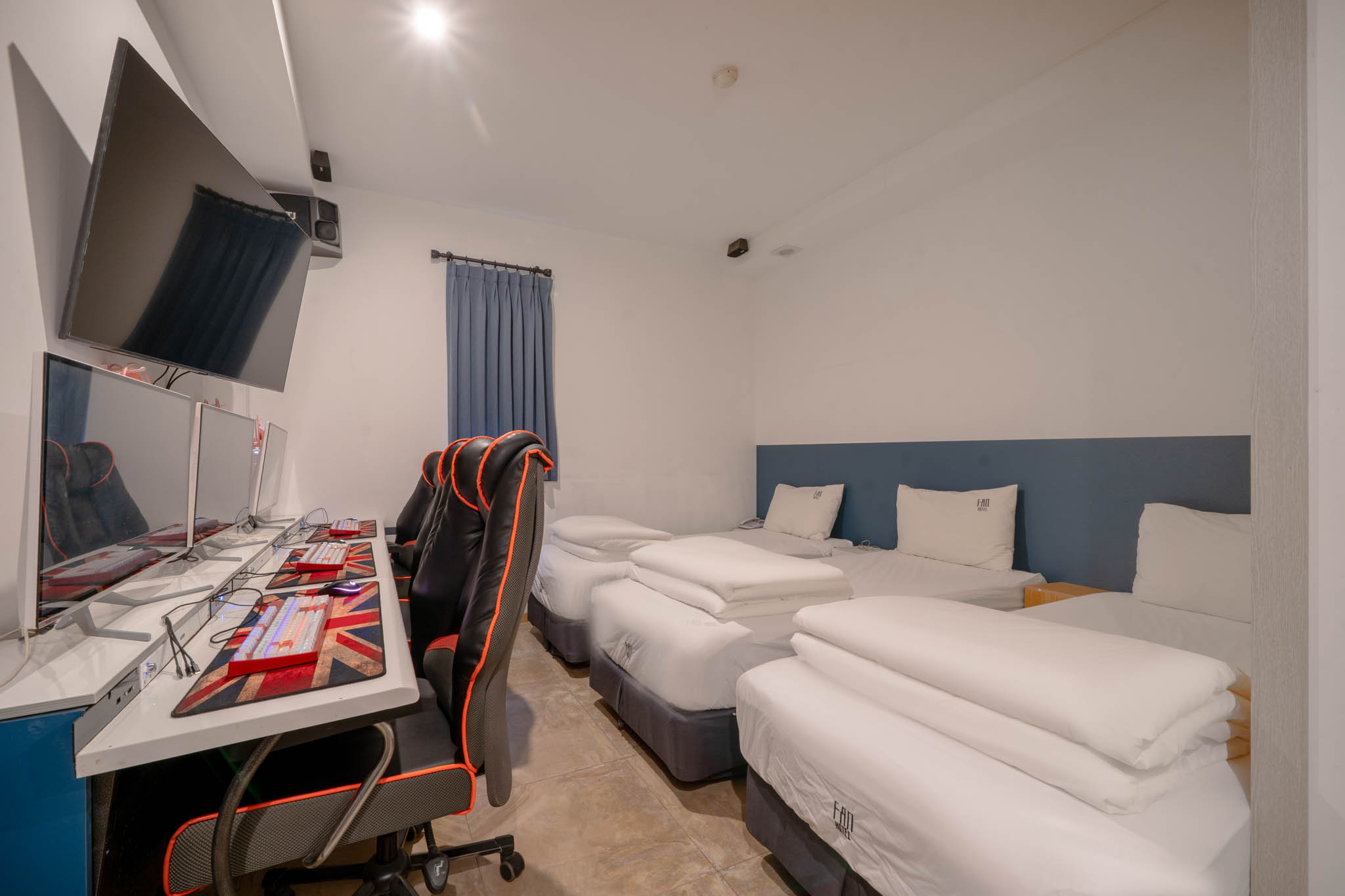 room detail thumbnail 0