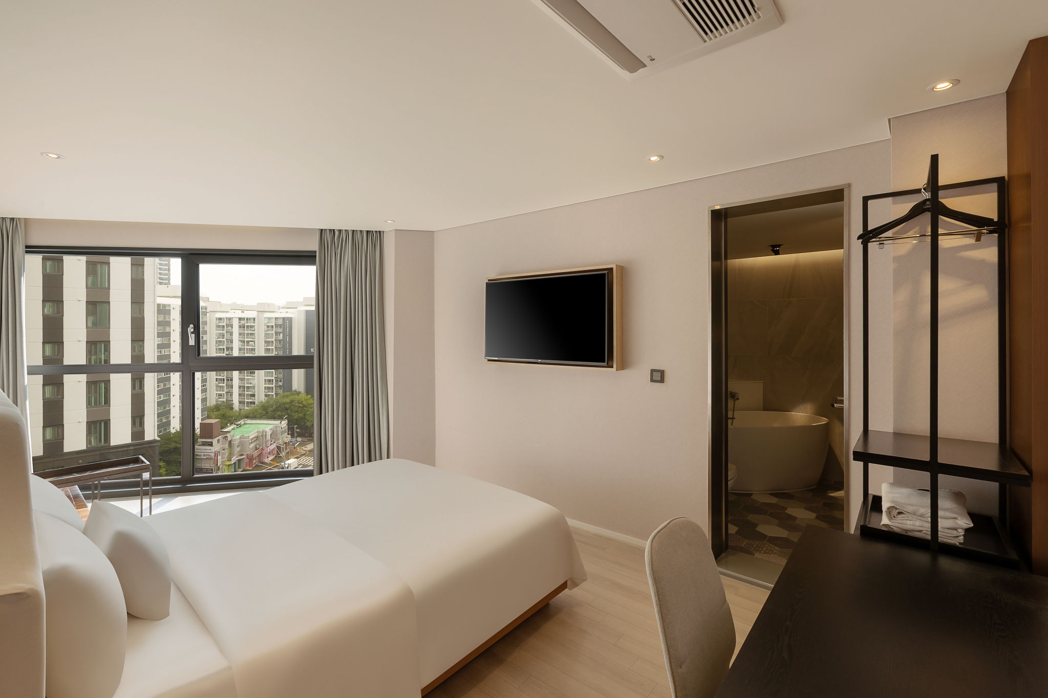 프리미엄 더블 → 로얄 더블( 브랜드기획전★룸업)