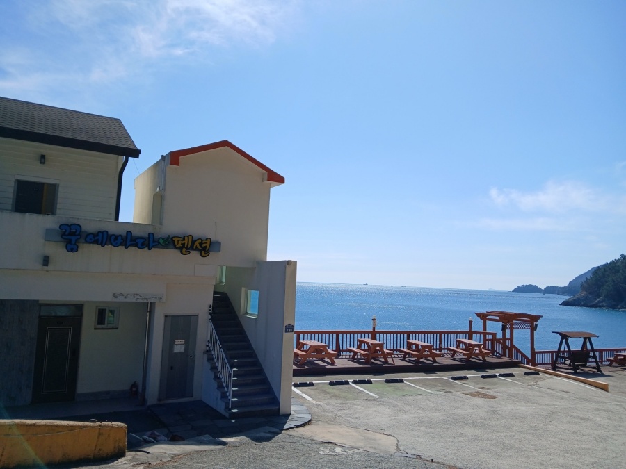 https://yaimg.yanolja.com/v5/2026/04/03/07/69cf6b8ded29b6.80817782.jpg