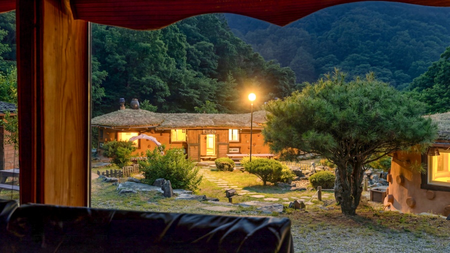 https://yaimg.yanolja.com/v5/2026/04/09/05/69d733c5b31869.00336091.jpg