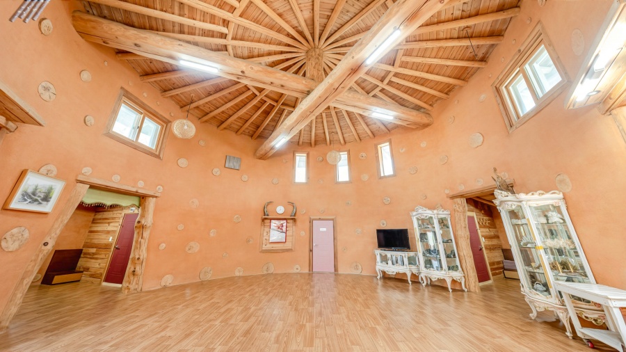 https://yaimg.yanolja.com/v5/2026/04/09/05/69d733c5b478f2.90953103.jpg