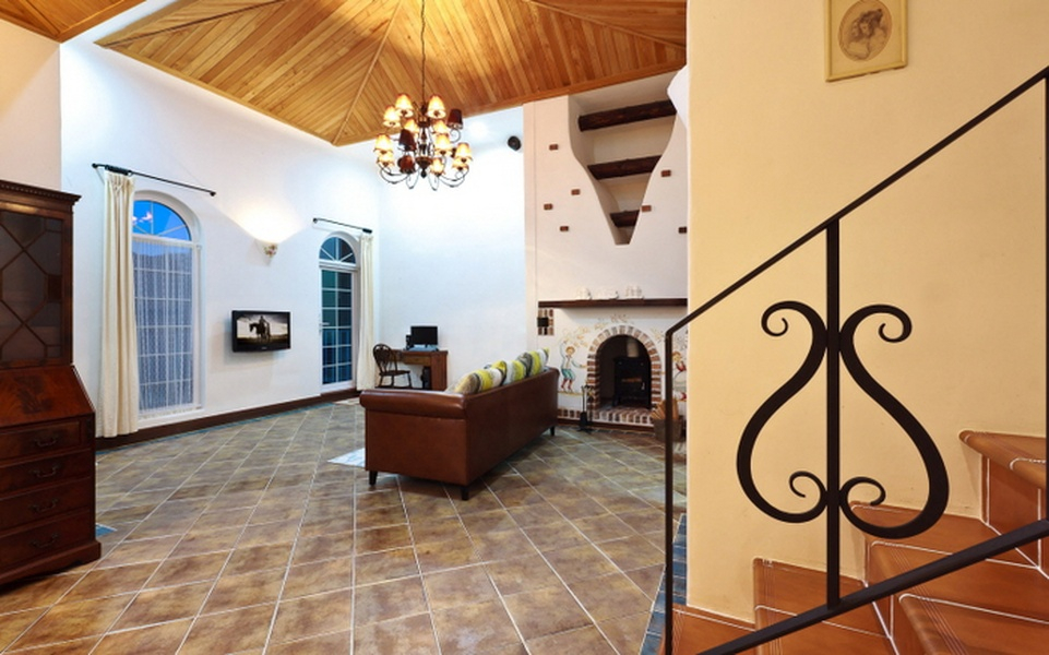 room detail thumbnail 0