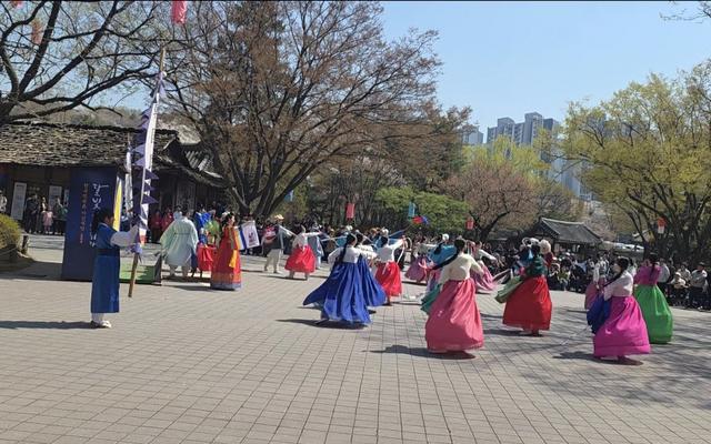 리뷰 대표 이미지