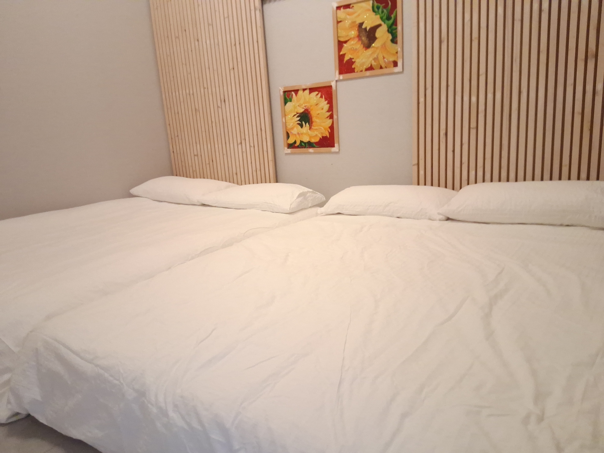 https://yaimg.yanolja.com/v5/2026/04/09/21/69d8160bc756a7.39799517.jpg