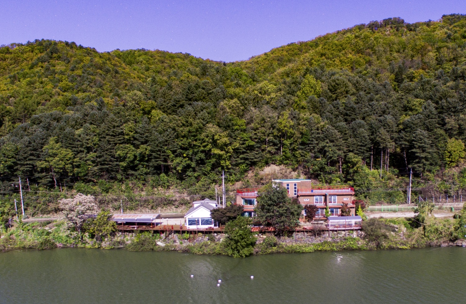 https://yaimg.yanolja.com/v5/2026/04/10/05/69d890c42d2590.46237584.jpg