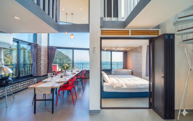 거제 하이엔드 스파앤풀빌라(몽돌해변,복층,실내바비큐)