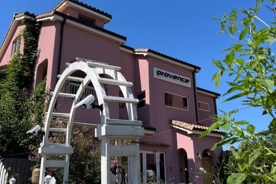 https://yaimg.yanolja.com/v5/2026/04/20/09/69e5f8d8853181.53192336.jpg