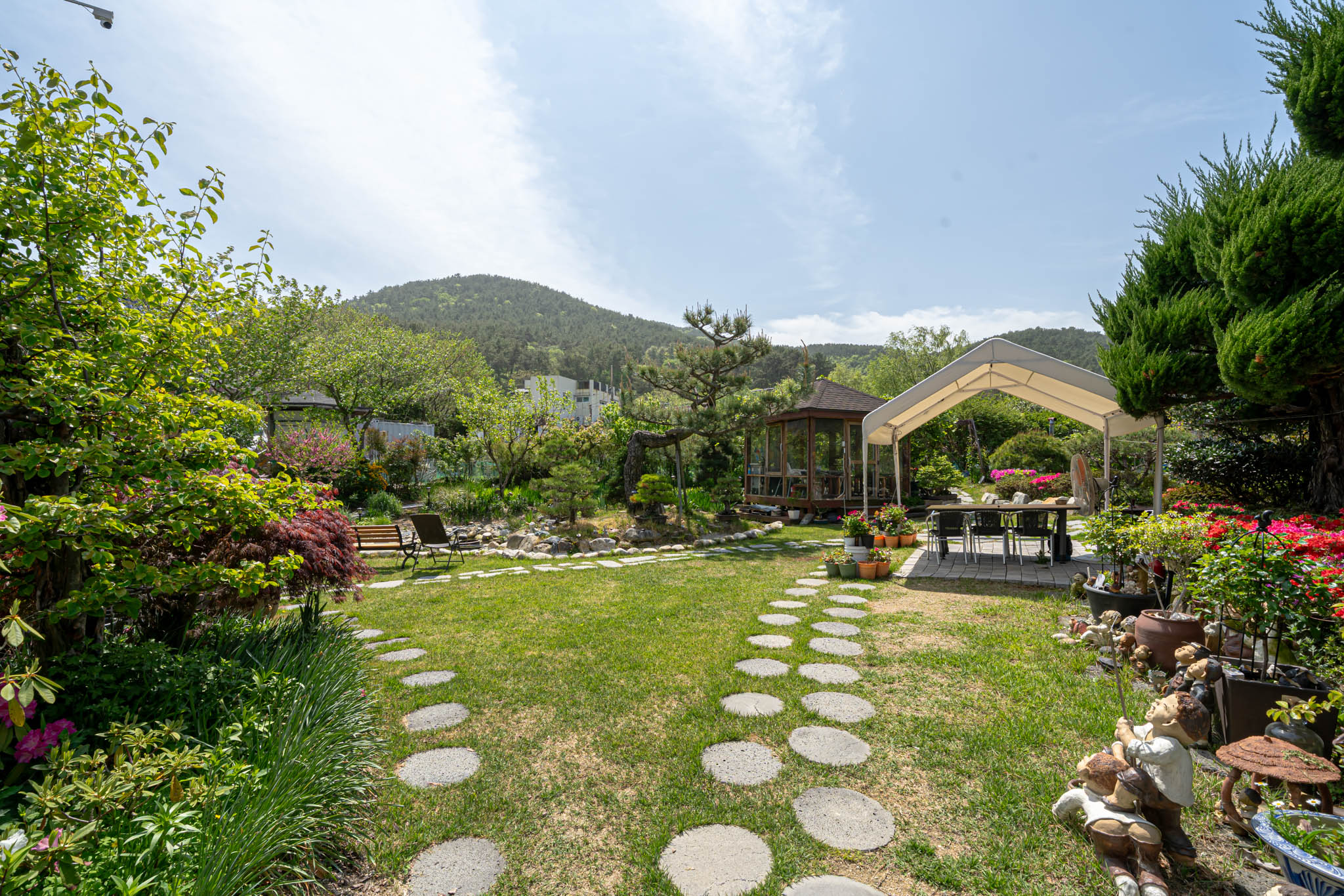 https://yaimg.yanolja.com/v5/2026/04/21/04/69e700bc8c1f97.43666561.jpg