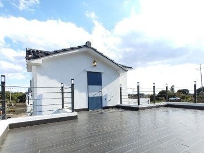 https://yaimg.yanolja.com/v5/2026/04/23/02/69e97d8e451662.40195842.jpg