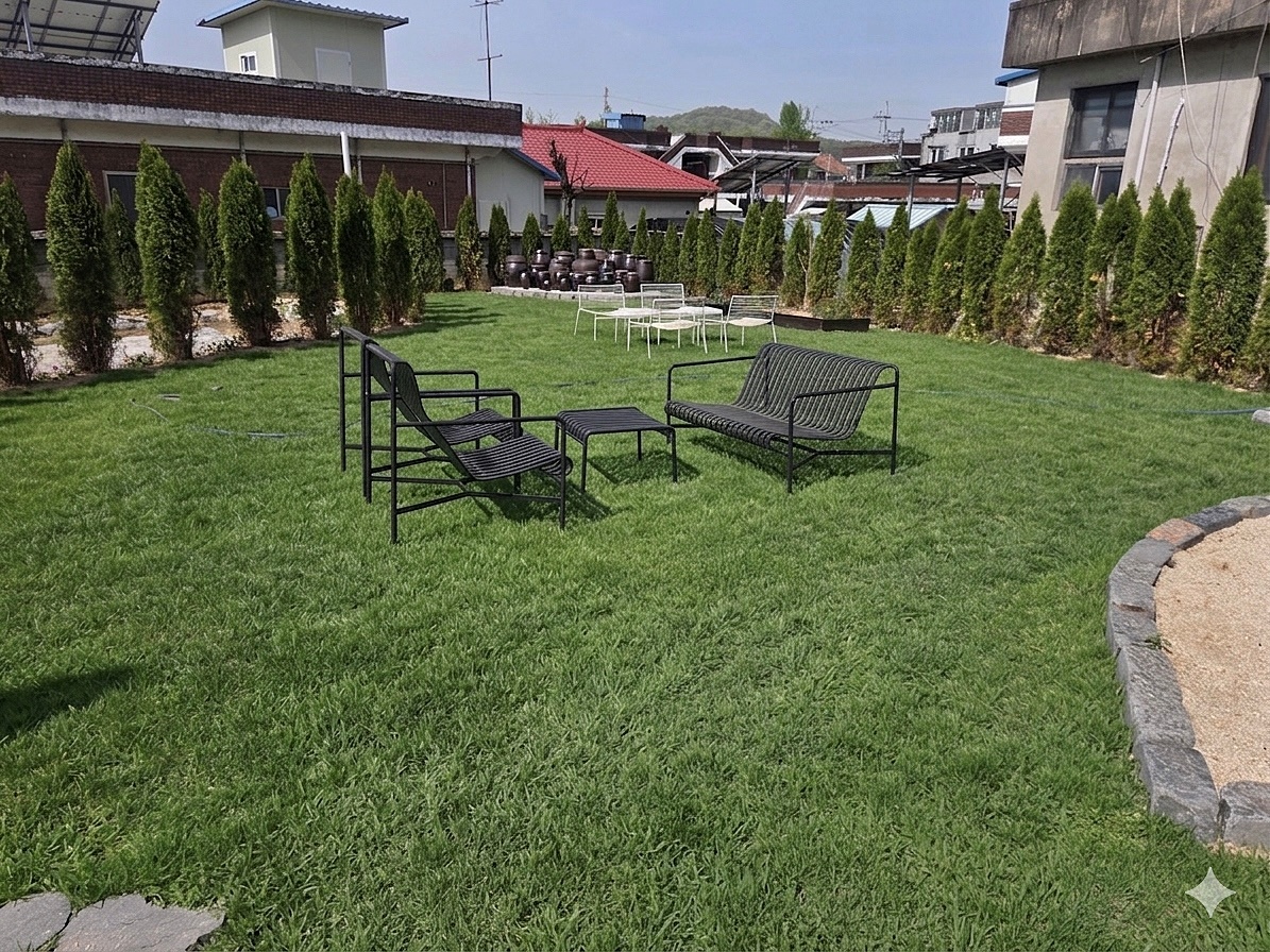 https://yaimg.yanolja.com/v5/2026/04/27/05/69eef6ddaff595.04328333.jpg