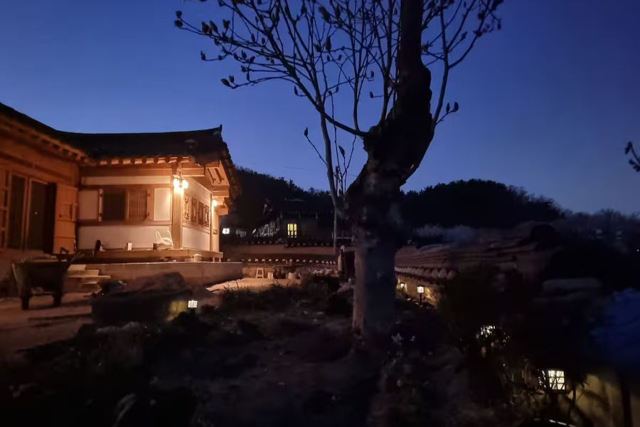 https://yaimg.yanolja.com/v5/2026/04/28/01/69f007ff3767d7.88521281.jpg