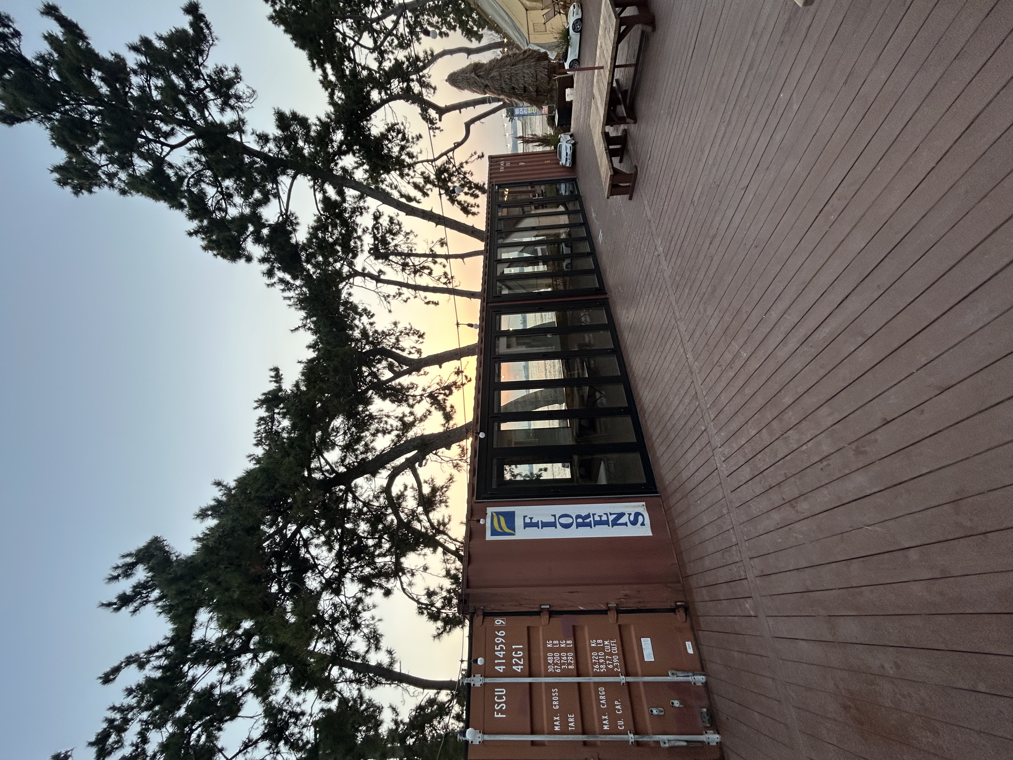 https://yaimg.yanolja.com/v5/2026/05/06/02/69faacbd1794d7.22346962.JPG