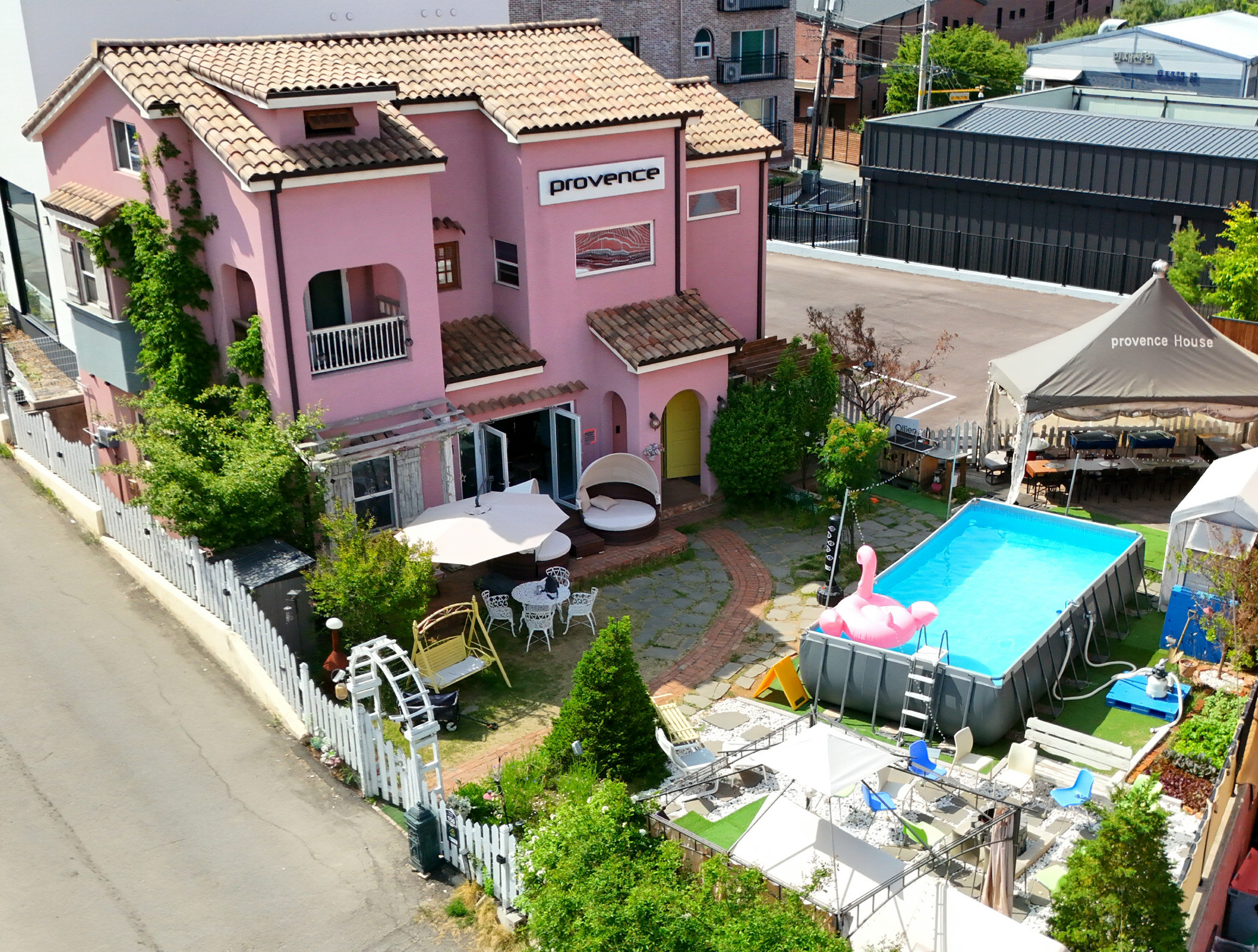 https://yaimg.yanolja.com/v5/2026/05/12/09/6a02f0f356d265.26696979.jpg