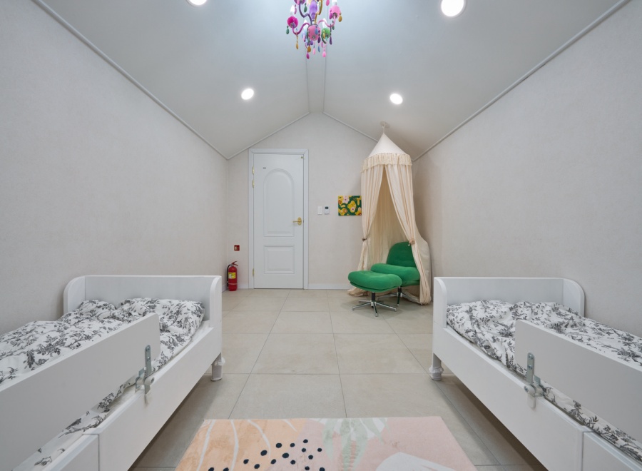 https://yaimg.yanolja.com/v5/2026/05/15/01/6a0673dacb5812.91010958.jpg