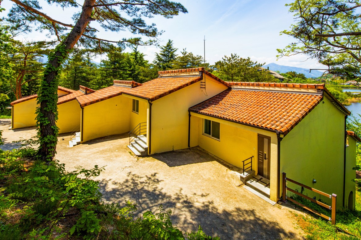 https://yaimg.yanolja.com/v5/2026/05/18/05/6a0a9d32a229d5.65905266.jpg