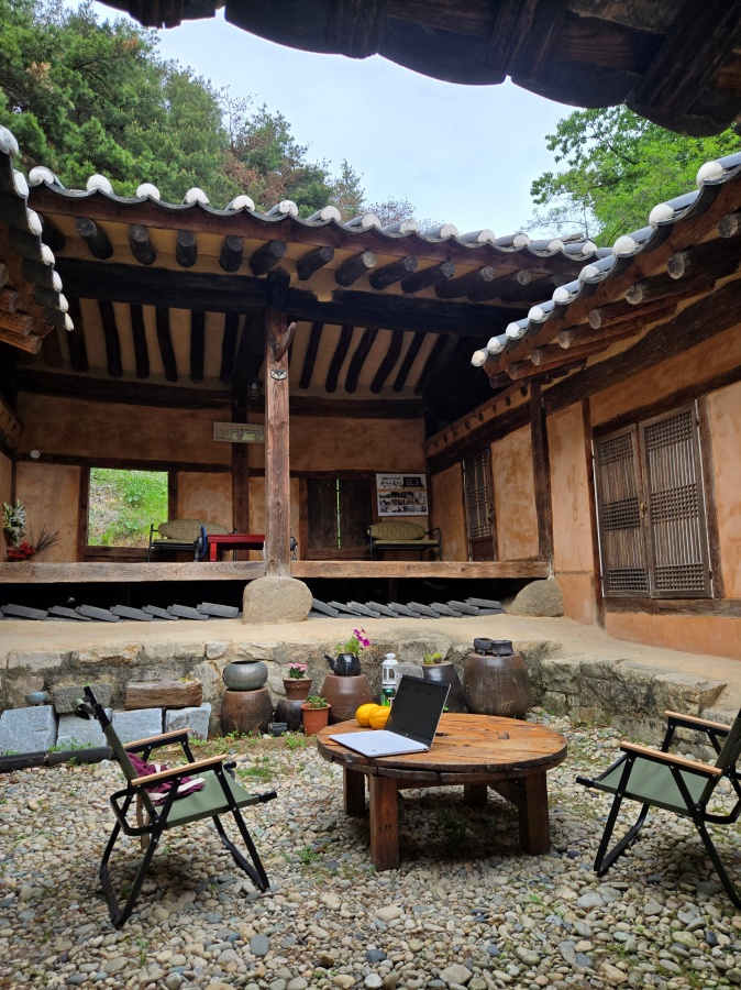 https://yaimg.yanolja.com/v5/2026/05/18/05/6a0aa7423678c2.22821415.jpg