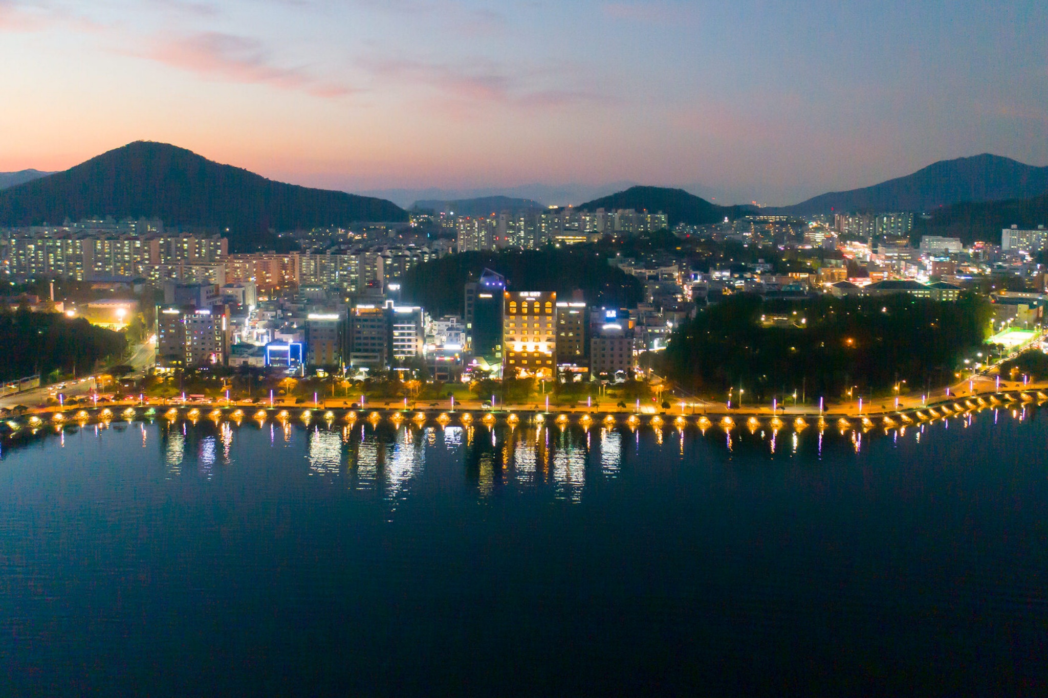 https://yaimg.yanolja.com/v5/2026/05/22/08/6a10131b0d74f2.19646711.jpg