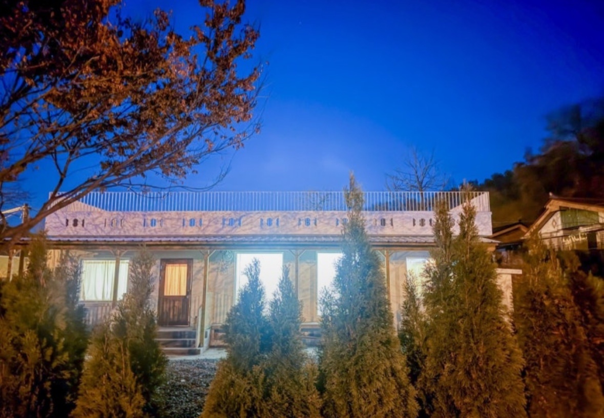 https://yaimg.yanolja.com/v5/2026/05/29/01/6a18ecfa12d451.30957746.jpg