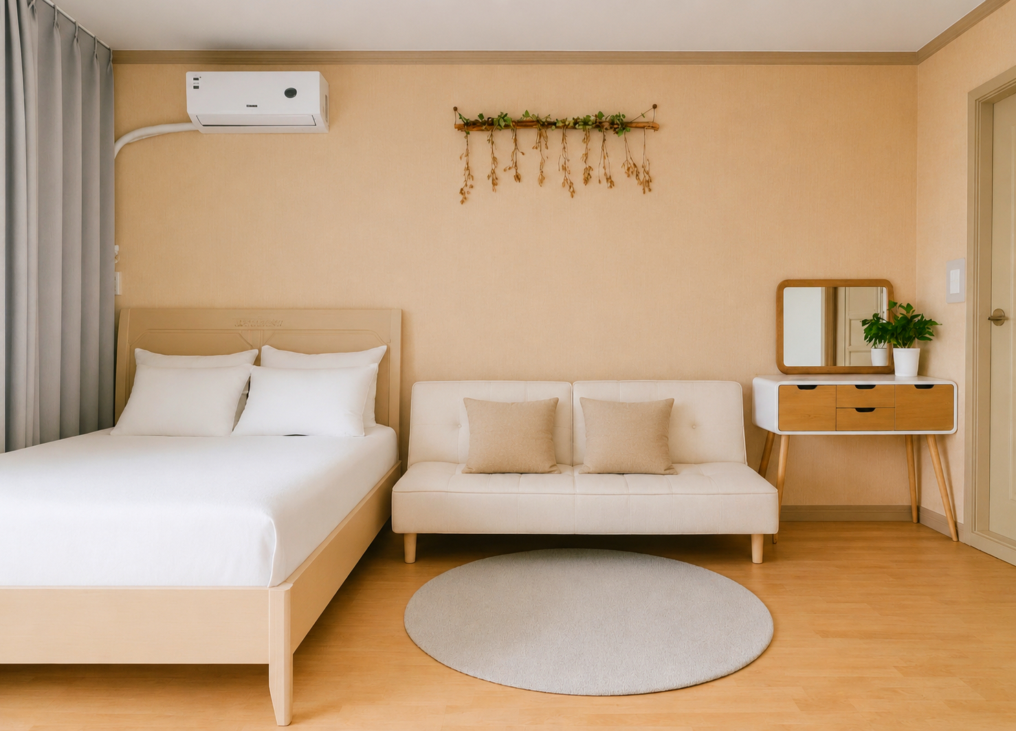 room detail thumbnail 0