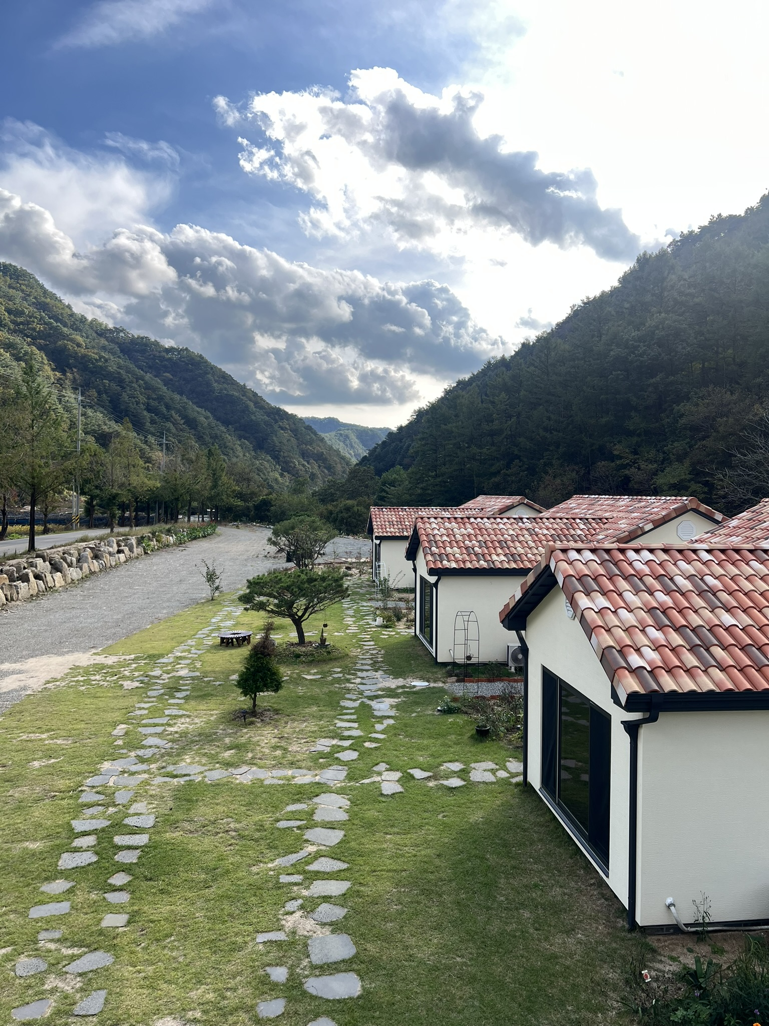 https://yaimg.yanolja.com/v5/2026/06/05/08/6a2284b877f620.25324667.jpg