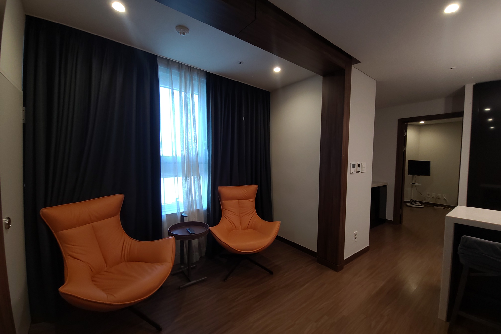 https://yaimg.yanolja.com/v5/2026/06/09/01/6a27695320cb99.17551420.jpg