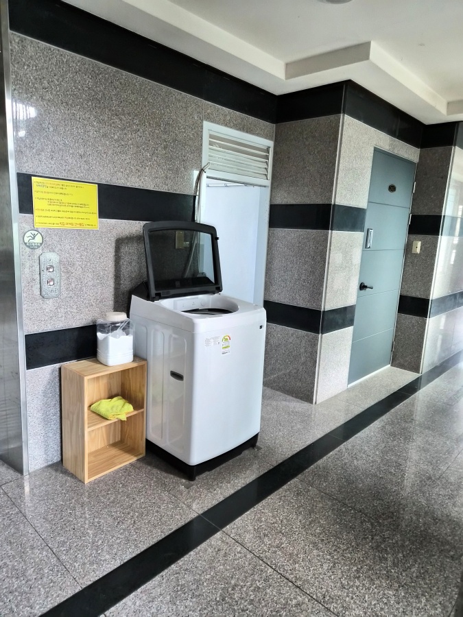 https://yaimg.yanolja.com/v5/2026/06/10/07/6a2917ae064e27.50577878.jpg