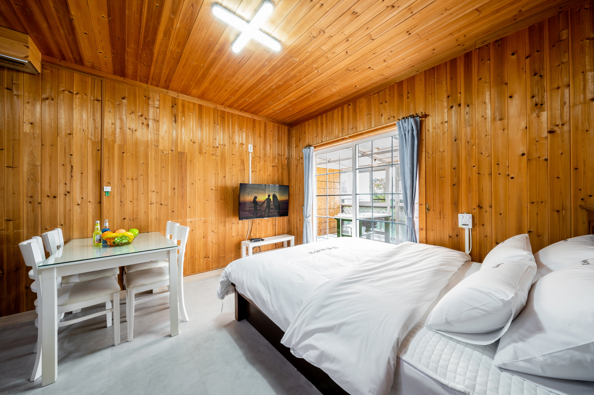 https://yaimg.yanolja.com/v5/2026/06/16/09/6a31199f3383b2.28558510.jpg