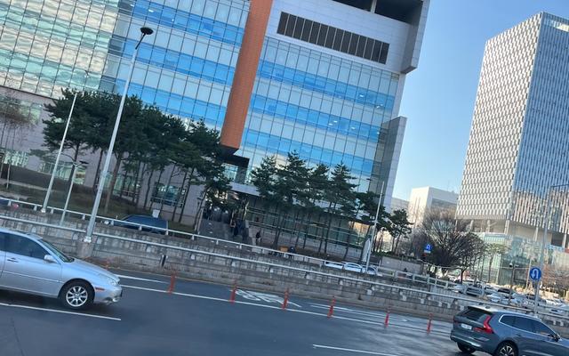 썸네일_1