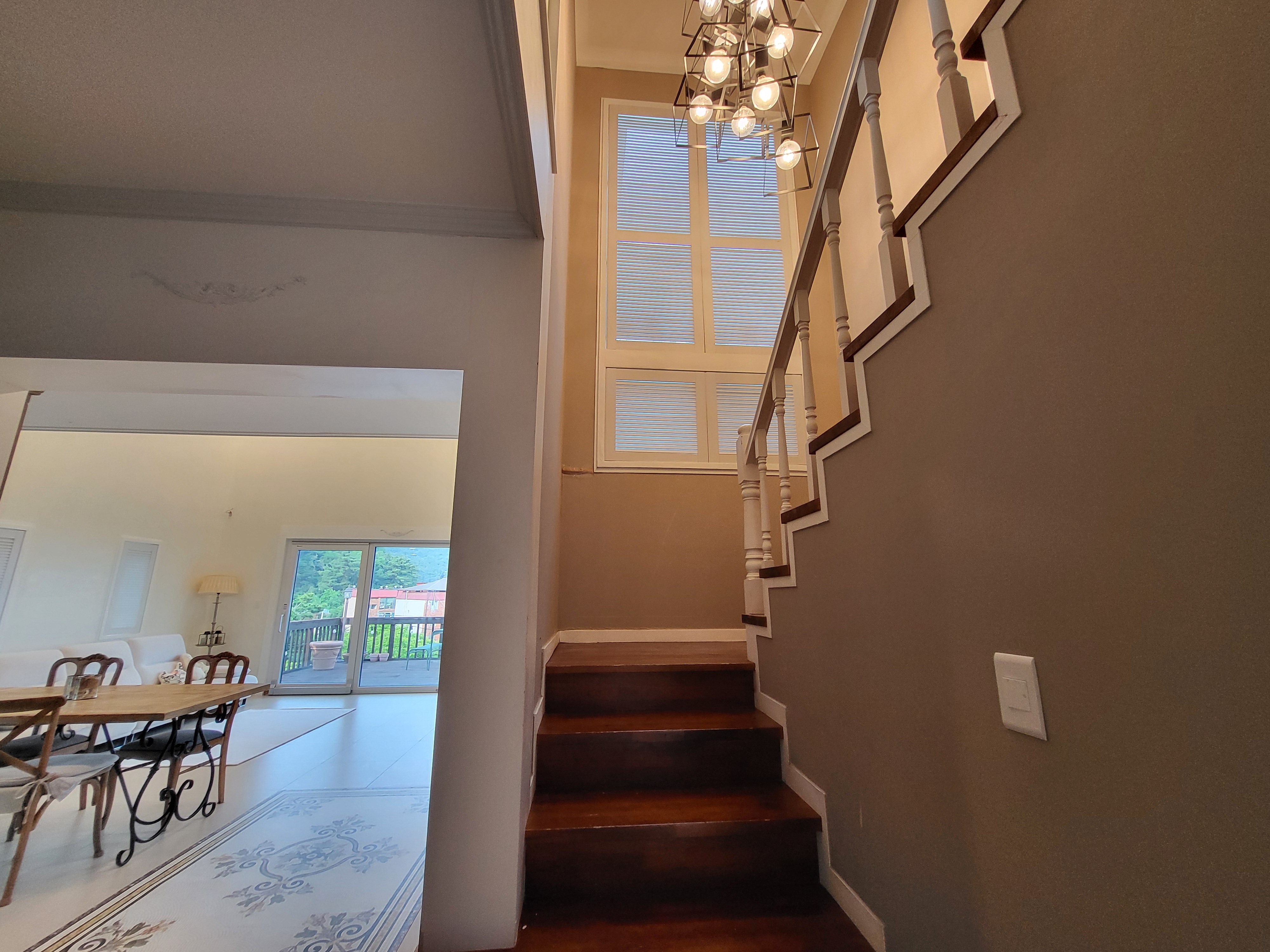 https://yaimg.yanolja.com/v5/2026/07/09/06/6a4f4465bdfbe2.82164510.jpg